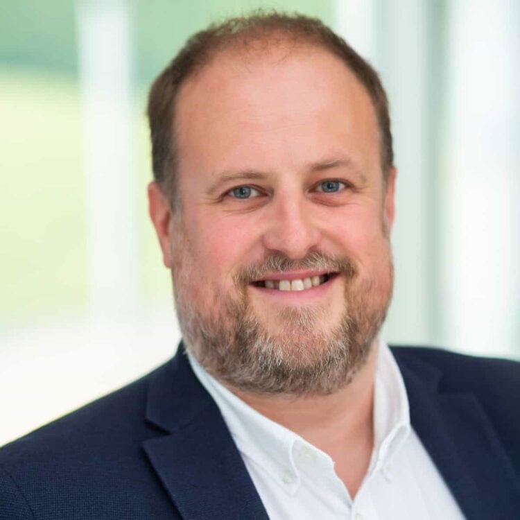 Tom-Webb-squ